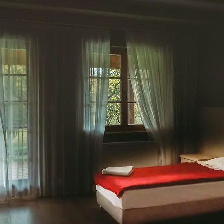 Farm stay Pokoje Do Wynajecia *