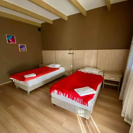 Farm stay Pokoje Do Wynajecia *