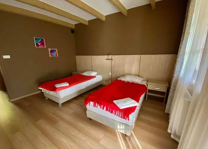 בית חווה Pokoje Do Wynajecia *